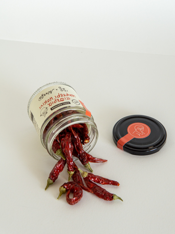 rhoeco organic chili peppers