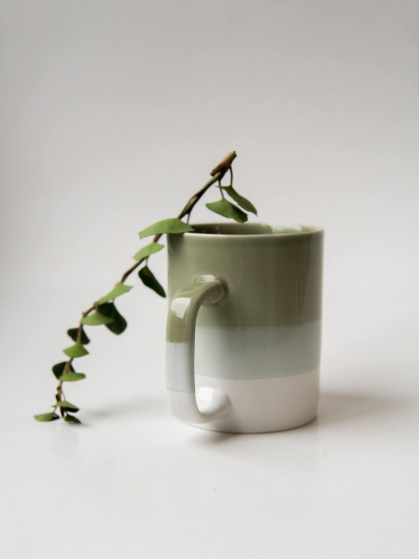 rhoeco kinta mug white celandon