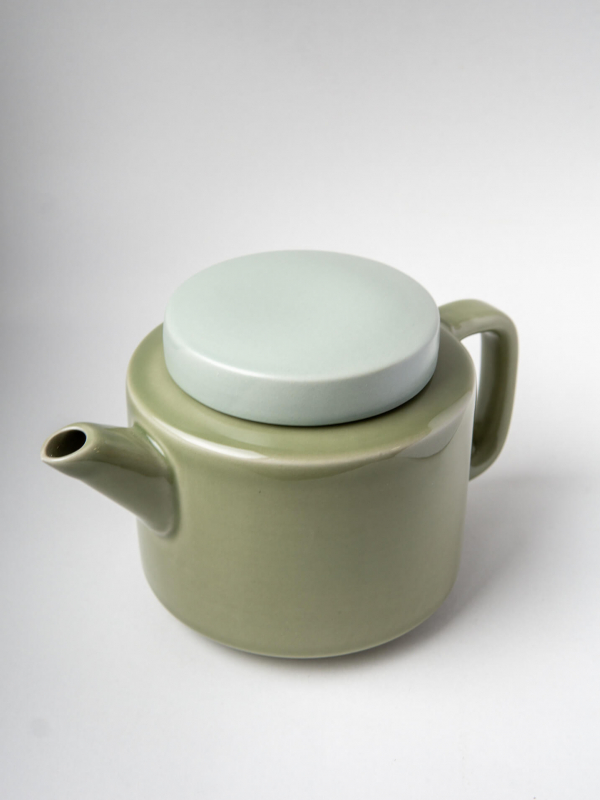 the celadon teaware set