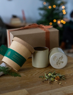 share the moment - christmas edition